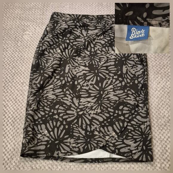 RipSkirt Length 3 Women Small Adjustable Wrap Skirt Black Gray Hawaiian Floral - Picture 2 of 9